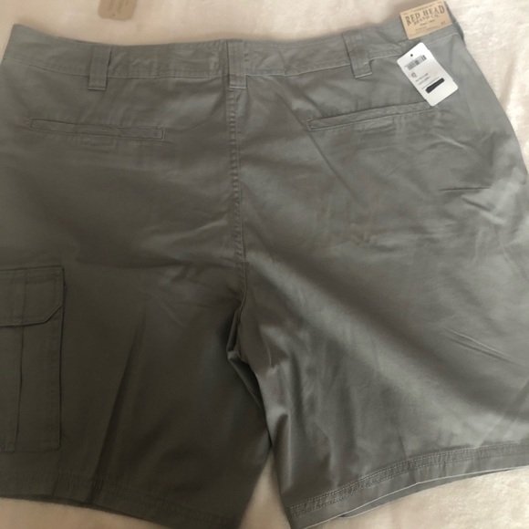 Red Head Men’s grey shorts - Picture 2 of 5